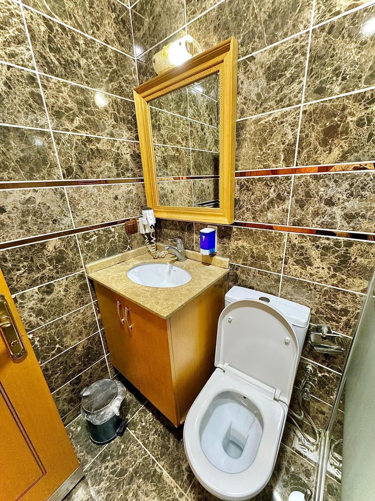 Grand Papirus Hotel Istanbul Ngoại thất bức ảnh