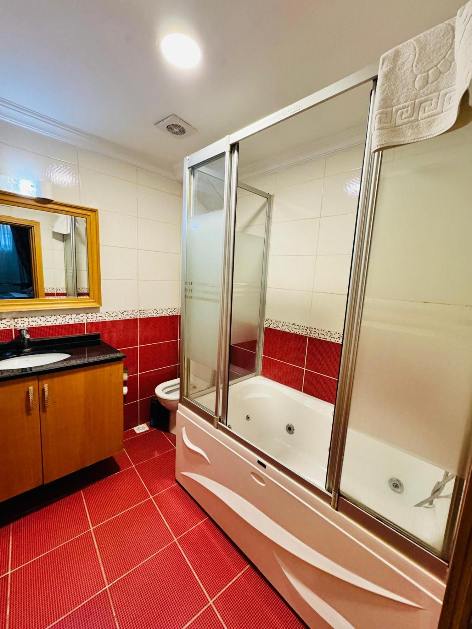 Grand Papirus Hotel Istanbul Ngoại thất bức ảnh